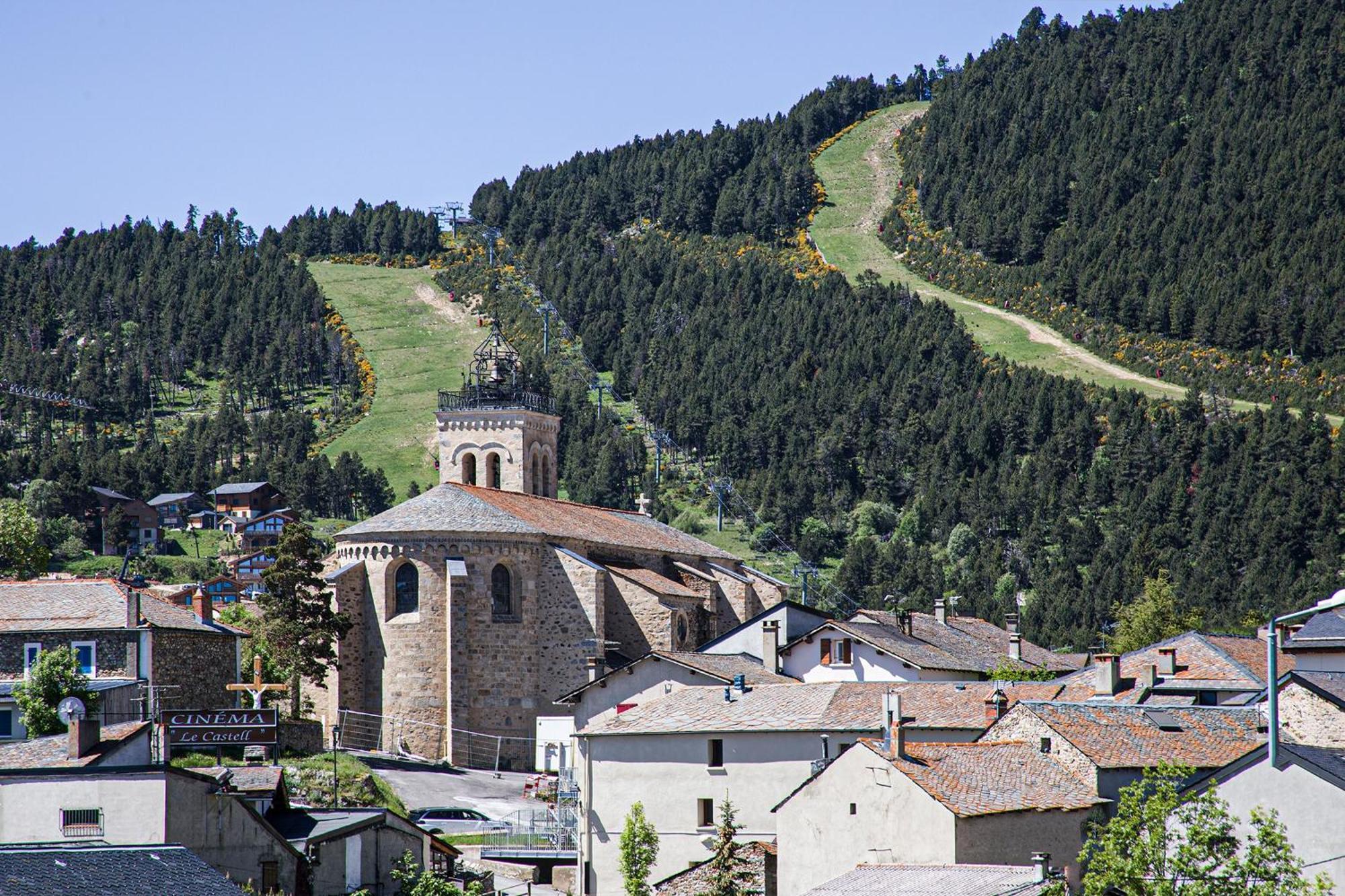Soulazene - Station De Ski Accessible A Pied Les Angles (Pyrenees-Orientales) Exterior foto